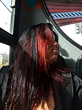 snow belle online show from 27, 10, 2025