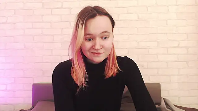 Ericha Stone online show from 11, 3, 2026