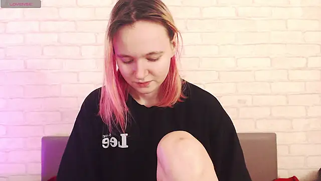 Ericha Stone online show from 18, 2, 2026