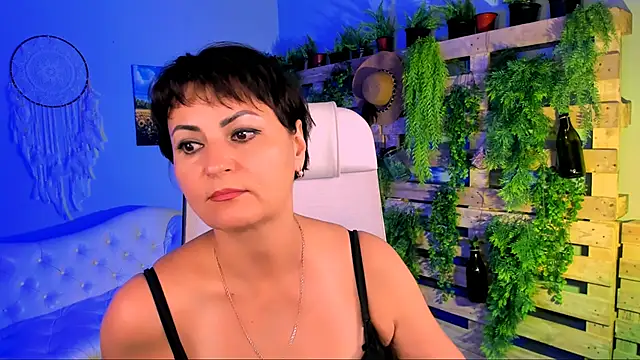 HelenBeler online show from 9, 10, 2025