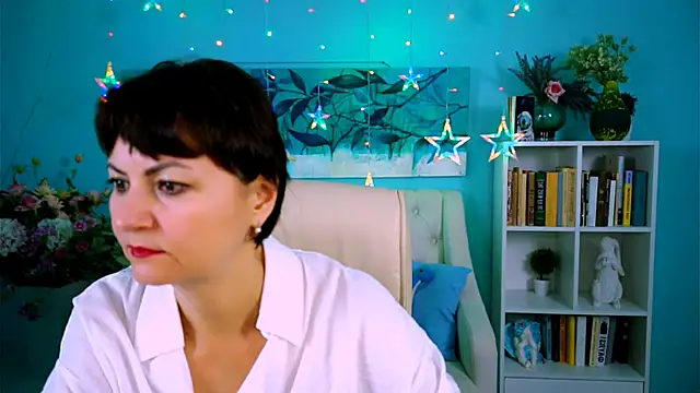 HelenBeler online show from 25, 11, 2025