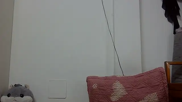 Snapshot of Kiko_sunflower chatting on 17, 6, 2026 Kiko sunflower online show from 17, 6, 2026
