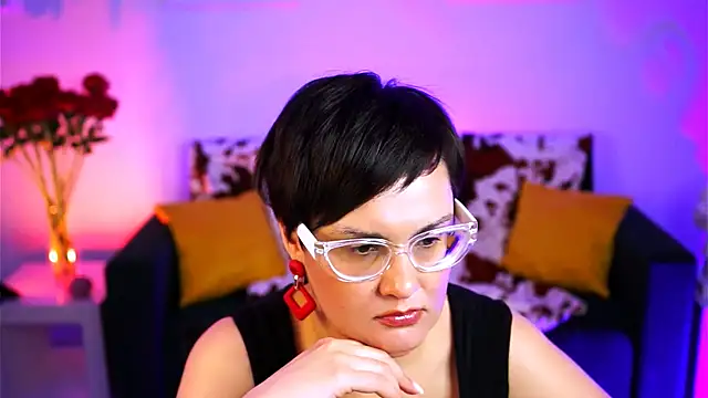 LauraDavidsons online show from 12, 3, 2026