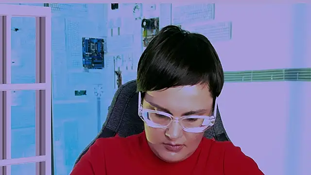 LauraDavidsons online show from 24, 9, 2025