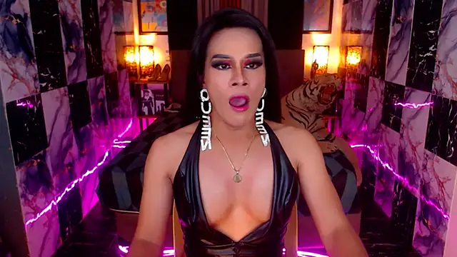 ElegantKellyTS online show from 15, 11, 2025