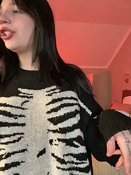 YourLittleDevil online show from 22, 2, 2026