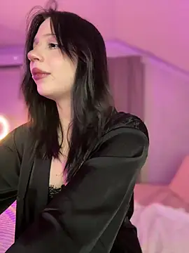 YourLittleDevil online show from 12, 1, 2026