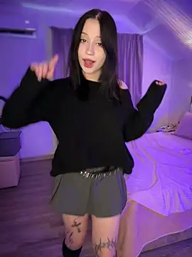 YourLittleDevil online show from 20, 4, 2026