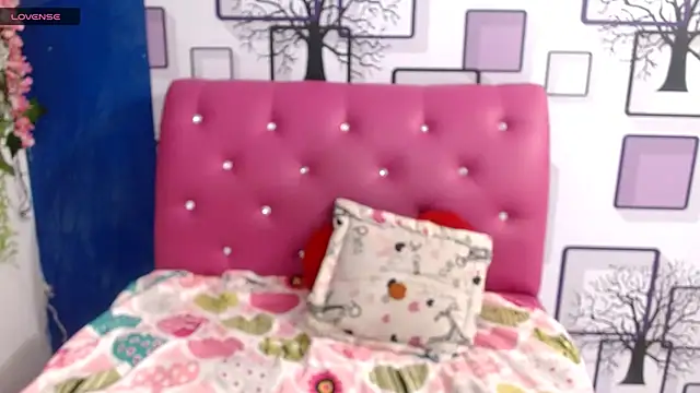 vanesa19  online show from 27, 10, 2025