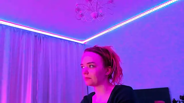 JanetShy online show from 3, 11, 2025