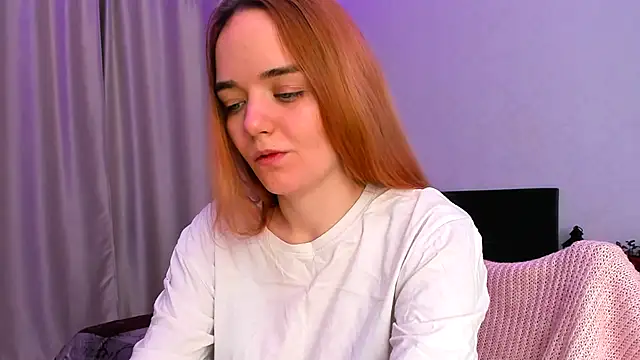 JanetShy online show from 2, 12, 2025