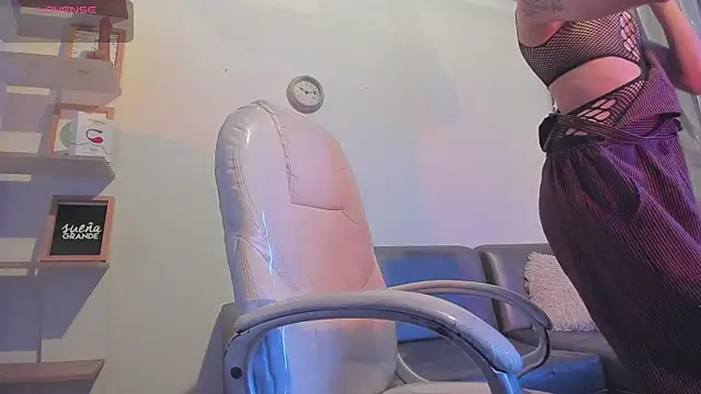 Angeel of lust online show from 27, 10, 2025