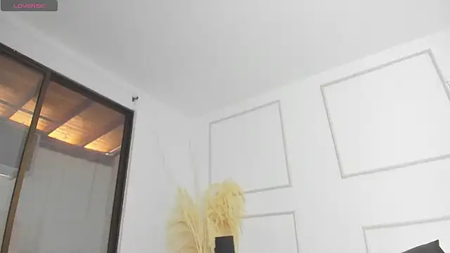 Emilywillis8 online show from 3, 11, 2025