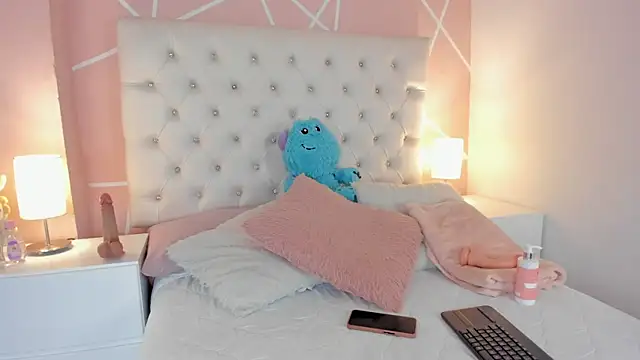 Viictoriia Lopez online show from 29, 11, 2025