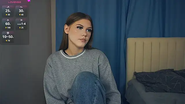 LilyHeupel online show from 24, 10, 2025