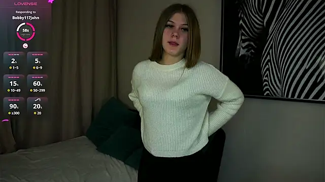 LilyHeupel online show from 26, 10, 2025