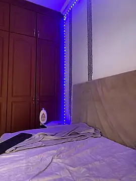 VeronicaSaenzx online show from 9, 1, 2026