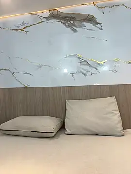 emily browne online show from 7, 11, 2025