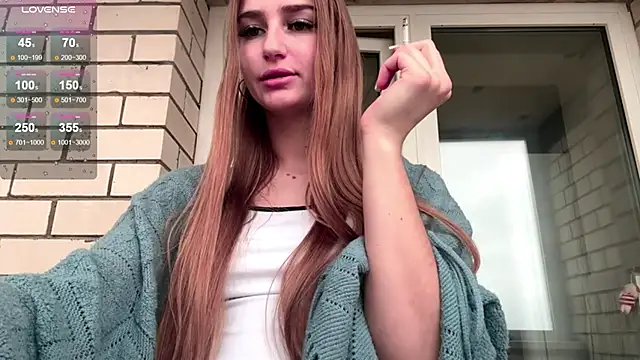 SweetJinny88 online show from 18, 11, 2025