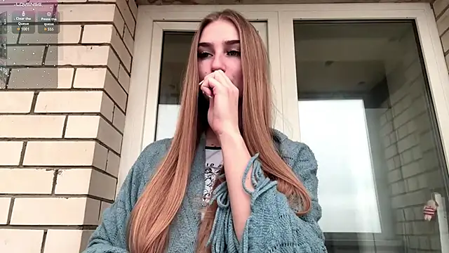 SweetJinny88 online show from 3, 12, 2025