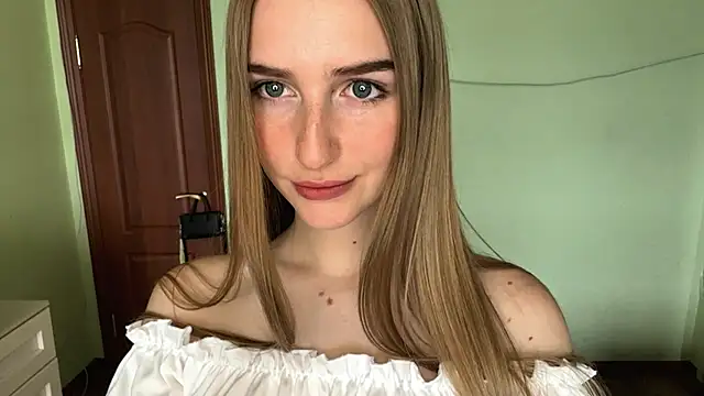 SweetJinny88 online show from 28, 5, 2026