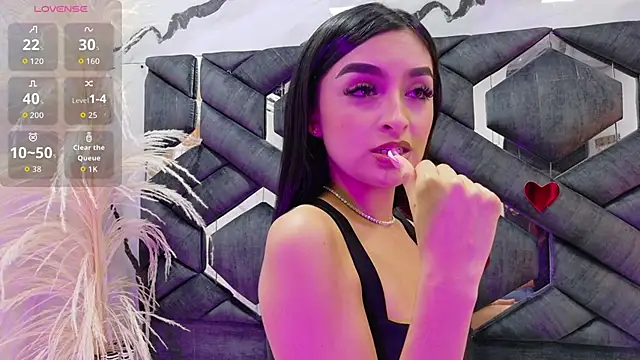 Snapshot of Madison_03 chatting on 4, 10, 2025 Madison 03 online show from 4, 10, 2025