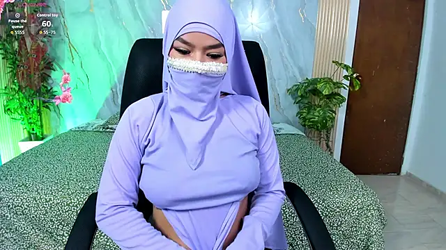 Amal Bakir online show from 11, 11, 2025