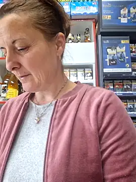 Fluturas2 online show from 6, 10, 2025