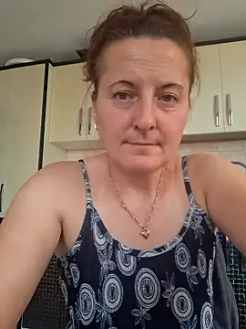 Fluturas2 online show from 12, 10, 2025