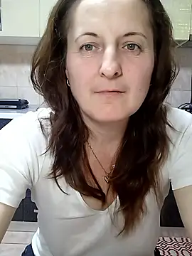 Fluturas2 online show from 2, 11, 2025