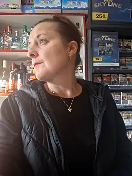 Fluturas2 online show from 15, 10, 2025