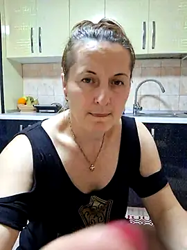 Fluturas2 online show from 6, 11, 2025