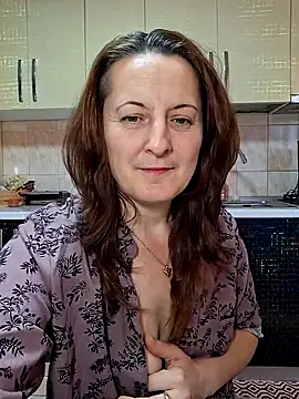 Fluturas2 online show from 28, 11, 2025