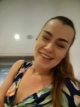 Carolinemiam online show from 16, 10, 2025