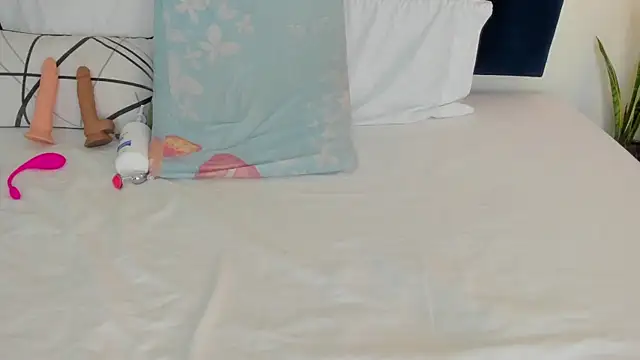 sophieturner mg online show from 15, 11, 2025