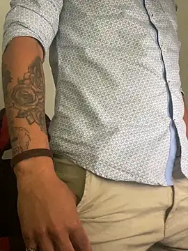 cristopher wallacee online show from 29, 11, 2025