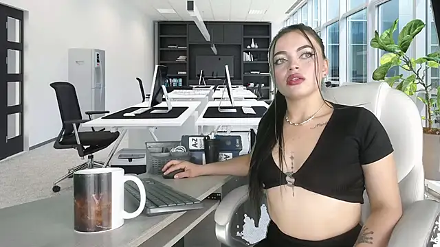 zoey stonee online show from 15, 10, 2025