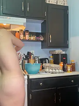 EllieMelts online show from 8, 10, 2025