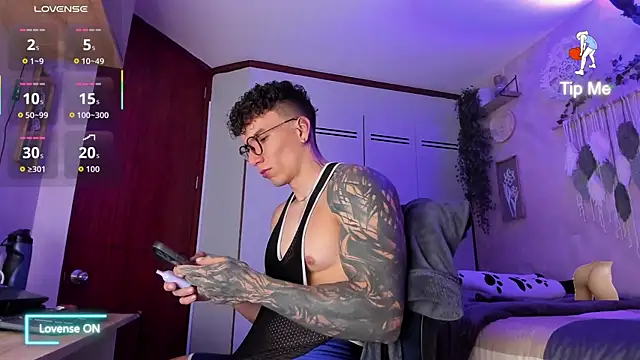 estebandi do online show from 9, 9, 2025