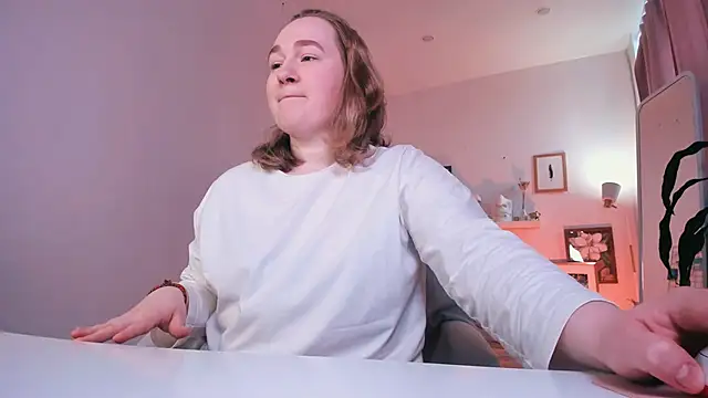 Kitty Rest  online show from 12, 4, 2026