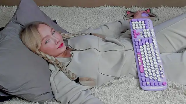 AlishaSe7enthAngel online show from 7, 2, 2026