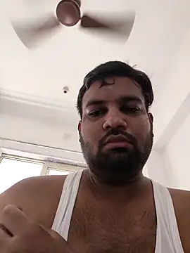 vinay smalldick online show from 4, 6, 2026