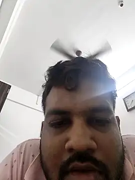 vinay smalldick online show from 18, 4, 2026