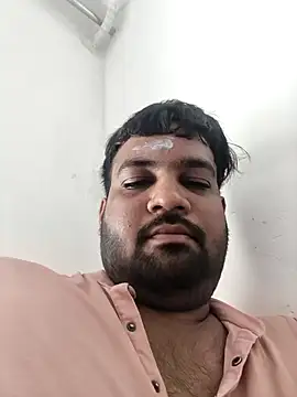 Snapshot of vinay_smalldick chatting on 6, 6, 2026 vinay smalldick online show from 6, 6, 2026