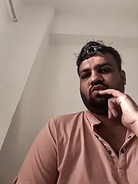 vinay smalldick online show from 19, 5, 2026