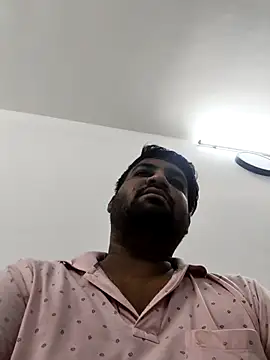 Snapshot of vinay_smalldick chatting on 11, 6, 2026 vinay smalldick online show from 11, 6, 2026