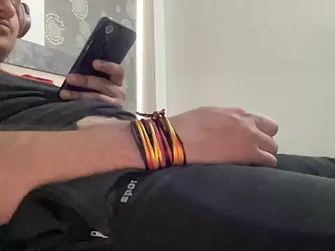 chiikuloveu online show from 18, 2, 2026