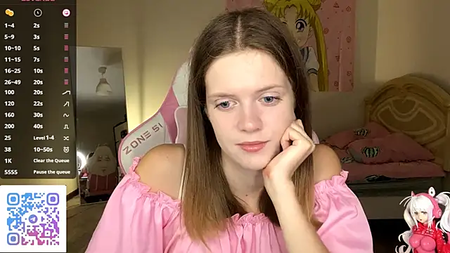 VibeQueenLucy online show from 9, 10, 2025