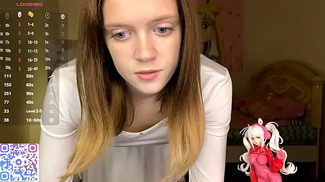 VibeQueenLucy online show from 21, 10, 2025