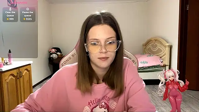 VibeQueenLucy online show from 10, 9, 2025